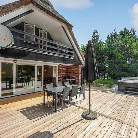 3 Bedroom Lovely In *