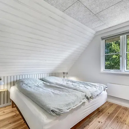 3 Bedroom Lovely In